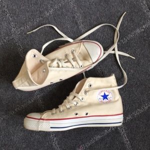 Converse Chuck Taylor all stars, high tops